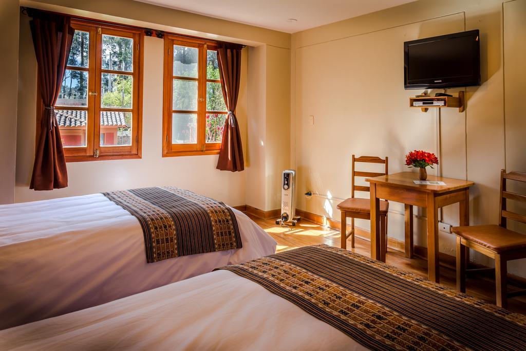 Hotel Pakaritampu Ollantaytambo Luaran gambar