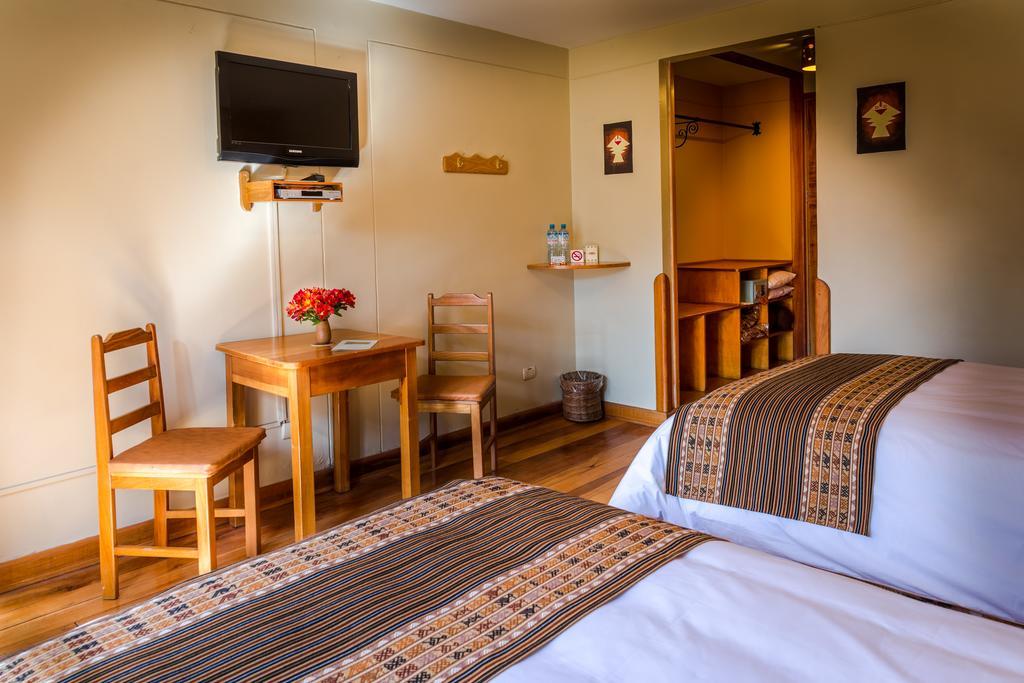 Hotel Pakaritampu Ollantaytambo Luaran gambar